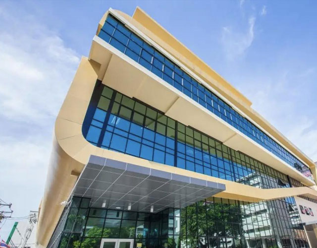 素万那普皇家理工大学